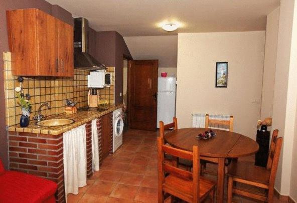 Apartamentos Pirineos Ordesa El Pueyo de Araguas Exterior photo